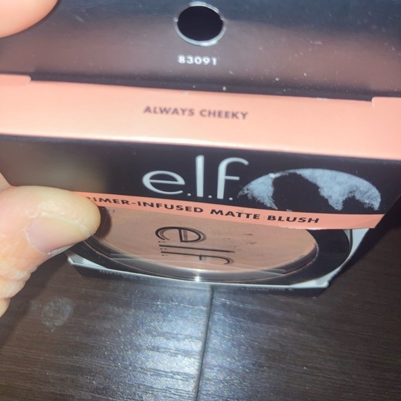 Elf Primer-Infused Matte Blush - 0.35 oz in always cheeky. Infused with Vit E - Picture 5 of 6